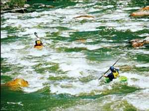 gallatinwhitewaterfestival.com