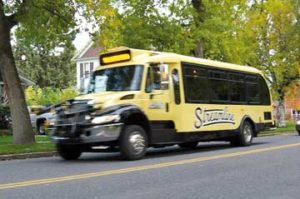 summer-bus-streamline-080116