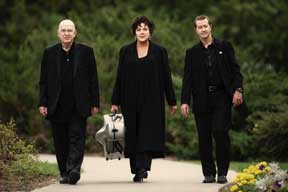 trio-photo-walking-2015